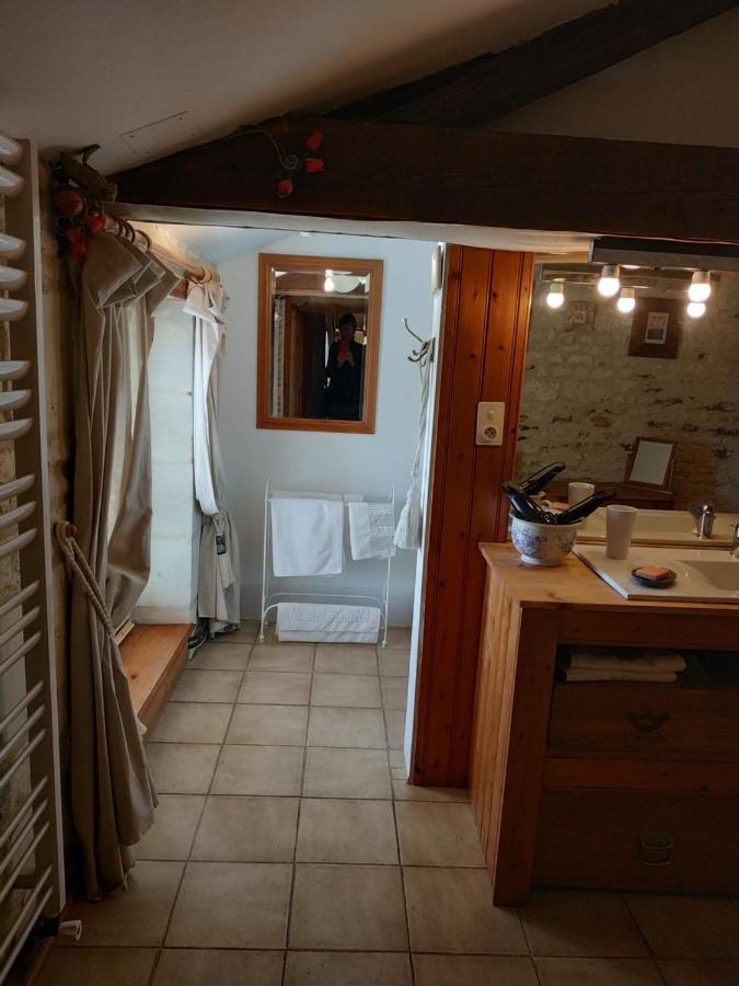 Le Clos Des Fayes Berthegon Kültér fotó