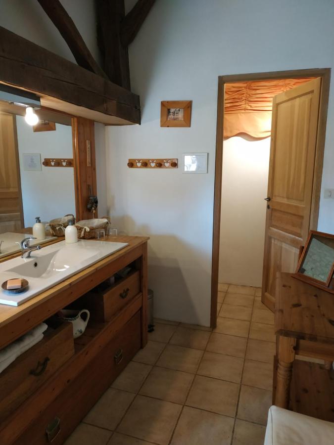 Le Clos Des Fayes Berthegon Kültér fotó